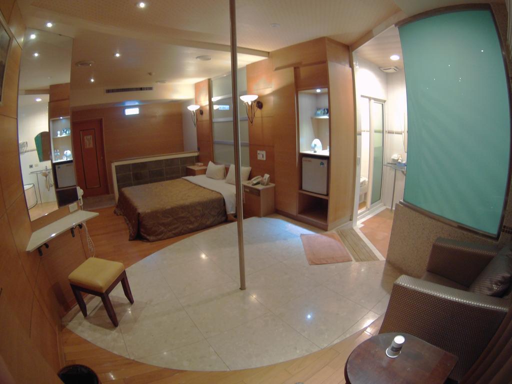 Changsing Business Motel Ταϊνάν Εξωτερικό φωτογραφία