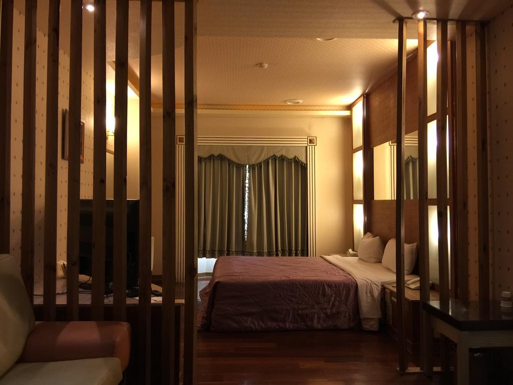 Changsing Business Motel Ταϊνάν Εξωτερικό φωτογραφία